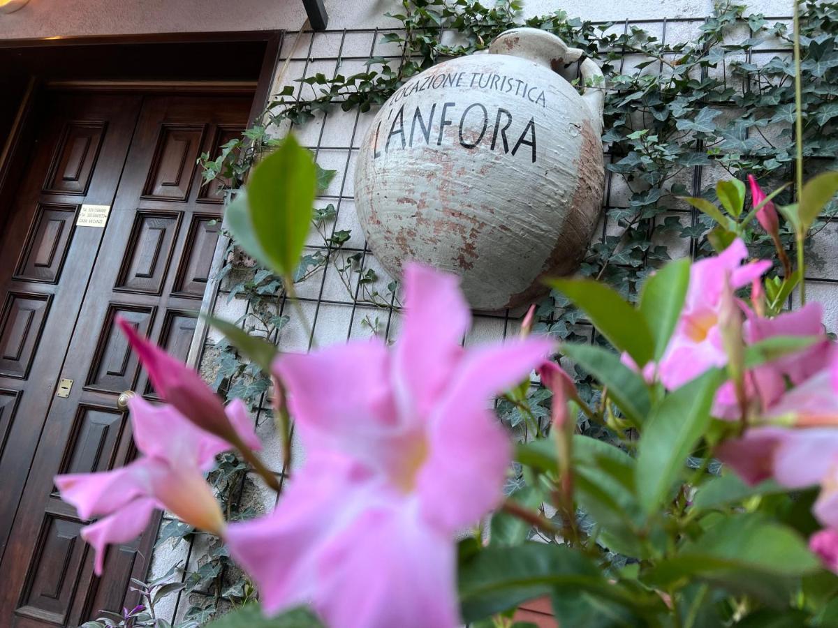 L' Anfora Locazione Turistica Apartment แตร์นี ภายนอก รูปภาพ